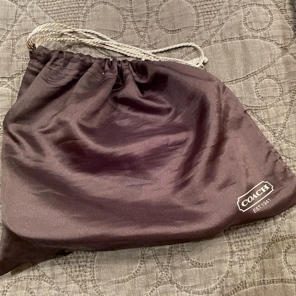 COACH Demi Hampton Shoulder Bag - Picture 2 of 11